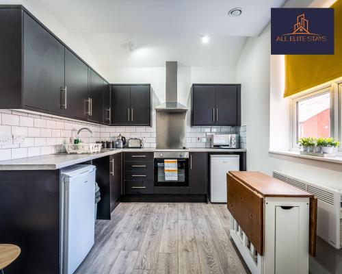 Swan House Stunning 1 bed Apartment By ALL ELITE STAYS - near Liverpool city centre - Sleeps 4 - Free Parking, Liverpool (photo 9)