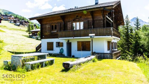 Ferienwohnung Chalet Bortelhorn, Pension in Termen