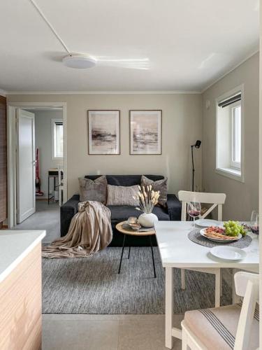 Beautiful apartment near forest, sea and city in סנדפיורד