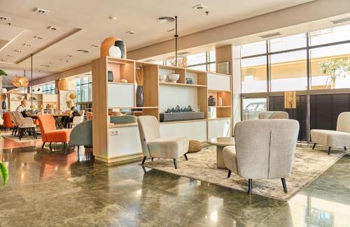 Florida Spa - Adults Recommended - image 8