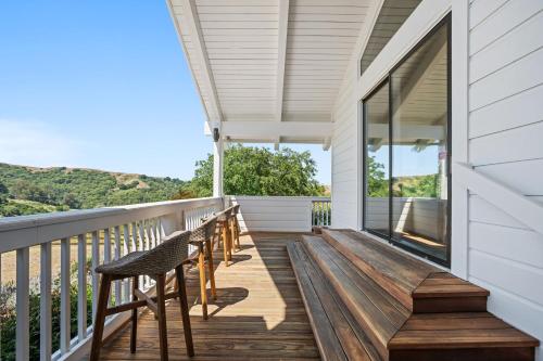 Balcony/terrace, @ Marbella Lane - 3BR Charming Hillside Retreat in Lafayette (CA)