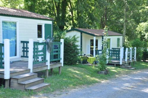 Les Chalets Du Moulin Du Châtain 1 - Payzac