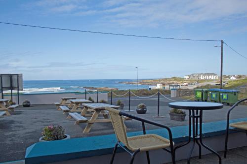 Coast Lodge - image 2