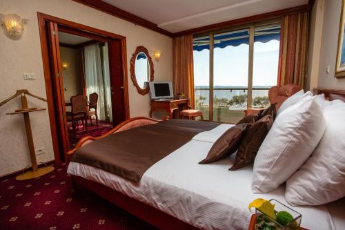 贝尔纳丁酒店 贝尔纳丁酒店