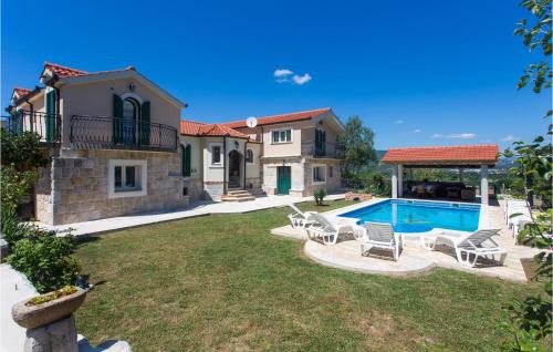Stunning Home In Dicmo Osoje With House A Mountain View - Location saisonnière - Jadrići