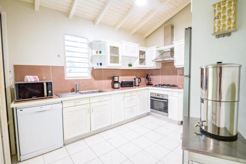 Удобства, Villa avec piscine privée à 5 minutes de la plage! (Villa avec piscine privee a 5 minutes de la plage!) in Plessis-Nogent