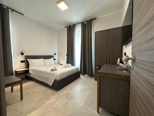 Dolmen Guest House 2