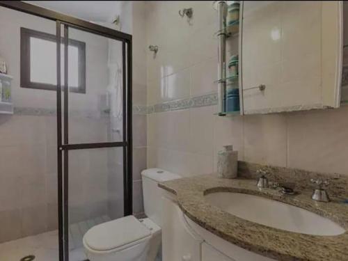 دش, Apartamento Duplex Guarujá Enseada (Apartamento Duplex Guaruja Enseada) in Balneario Cidade Atlantica