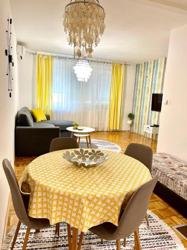 B&B Tuzla - Urban - Bed and Breakfast Tuzla