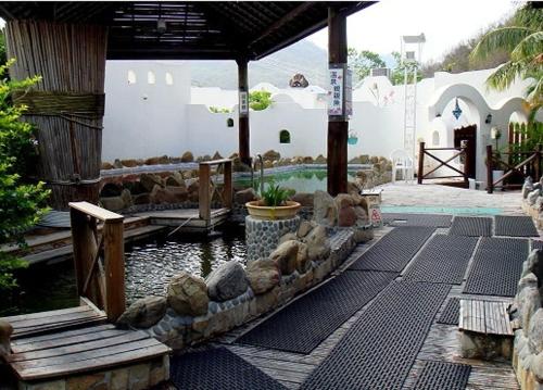 Entrance, Fennel Hot Spring Resort in Mudan Township