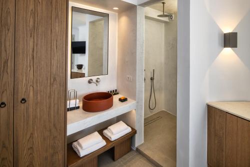 Ira Hotel & Spa - image 3