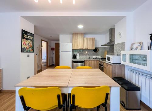 Cozinha, Barthe Holidays I Apartamento con encanto en Arinsal 6PAX a pie de pistas I Balcon con vistas y park in Arinsal