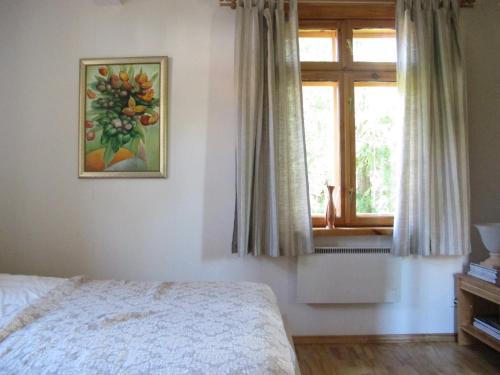 Smilčių namelis - image 3