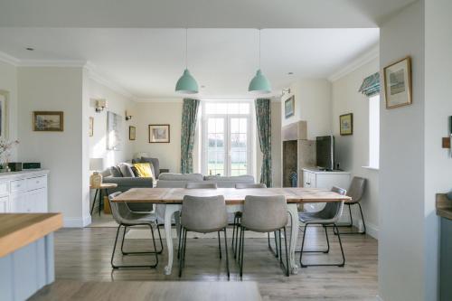 Stay on the Hill - Self Catered Cottages Laverick and Bothy in فور ستونز