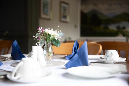 Adare Guesthouse - image 3