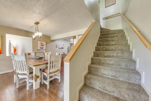 Chic Ruidoso Golf Condo-Patio Mtn View and Fire Pit - image 14