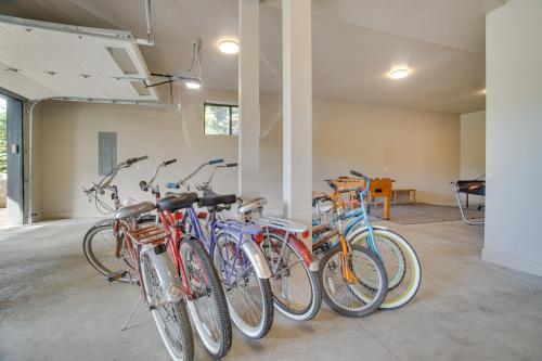Family-Friendly McCall Cabin Pool Access and Bikes