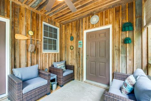 Lake Cumberland Resort Cabin with Community Perks!