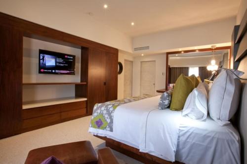 HS HOTSSON Hotel Leon in Leon