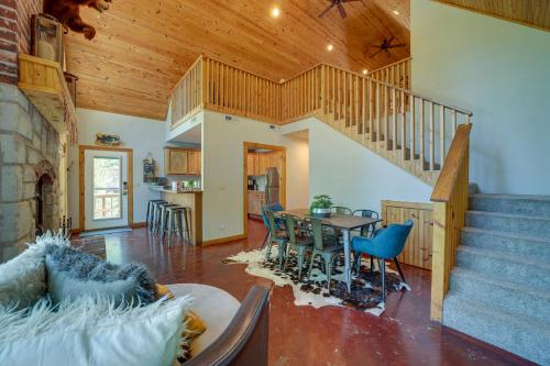 Boat Dock & Fire Pit: Lakefront Paradise in Eucha! in Monkey Island (OK)