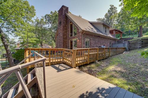 Boat Dock & Fire Pit: Lakefront Paradise in Eucha! in Monkey Island (OK)