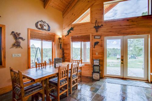 The Hill Country Getaway Near Mesa Verde! in Dolores, USA