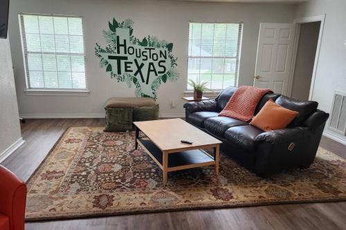 2 bedroom private guest house in Houston, USA