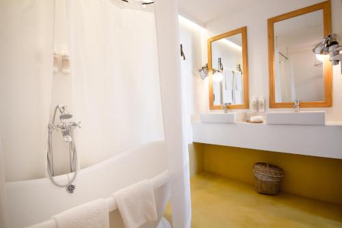 7 Islas Hotel - main image