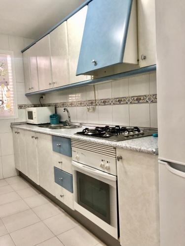 Cocina, Teatinos Pool in Puerto de la Torre