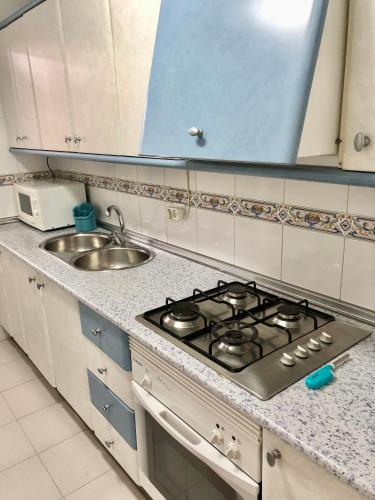 Cocina, Teatinos Pool in Puerto de la Torre