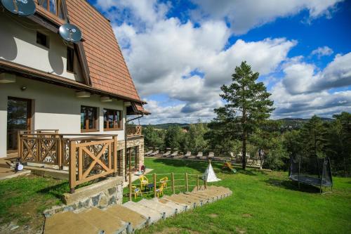 Buitenkant, KATUN Apartmani & SPA in Divcibare