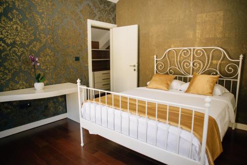 Double Room with Balcony room in Filip Deluxe Rooms