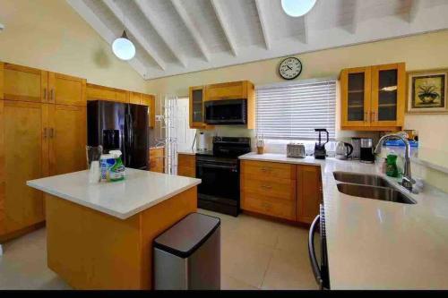 Konyha, Villa Paradiso in Plantation Village