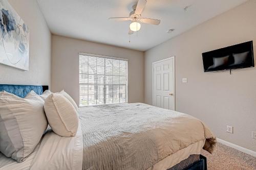 Spacious Room with Pool/Gym - Medical Center Houston