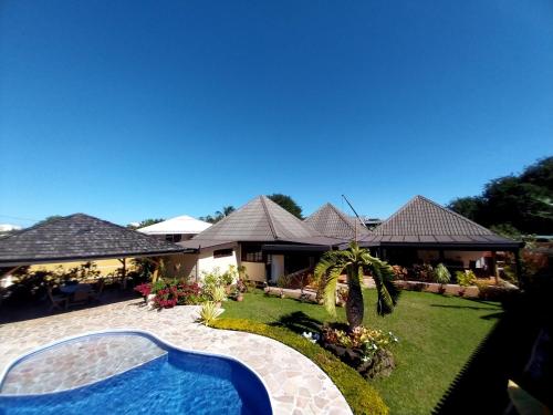 TAHITI - Vaiparaoa Villa