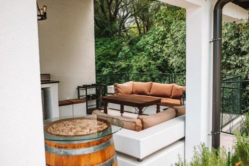 Three-Bedroom Villa image 3