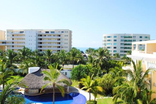 Resort Style Villa with Beach Club