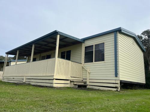 Long Jetty Caravan Park