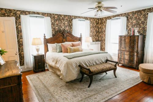 River House Inn - image 8