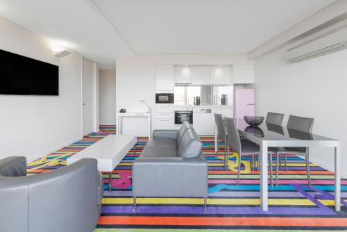 Adge Apartments - image 7