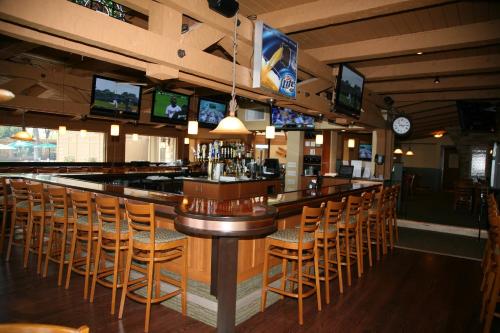 Lake Lawn Resort - image 4