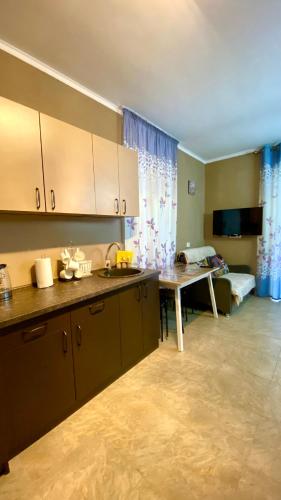 Квартира Raduga West Studio in Kosh-Kël'