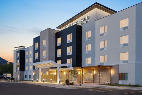 TownePlace Suites by Marriott Logan - image 7