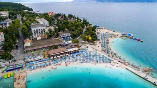 Apartments Vukovic in Selce