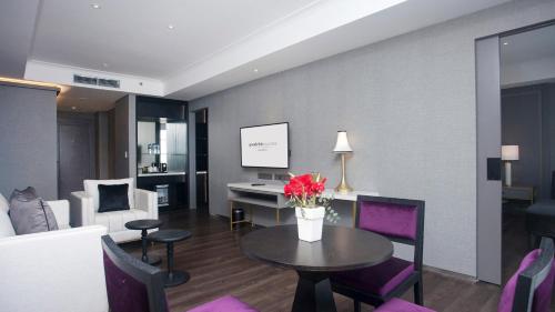 Goodrich Suites, ARTOTEL Portfolio