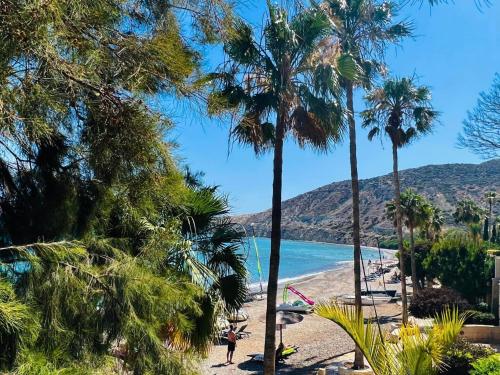 Bay Cottage Beautiful cosy luxury cottage - Beach area in بيزوري