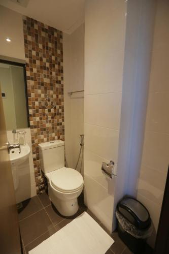 PILAR MARINA INN Room Type - Family Room