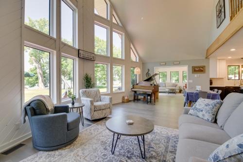 Lakefront Sunburg Vacation Rental w/ Boat Dock! in Spicer