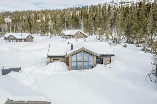 Peaceful Oasis. Panoramic forest- & mountain view. Sauna.