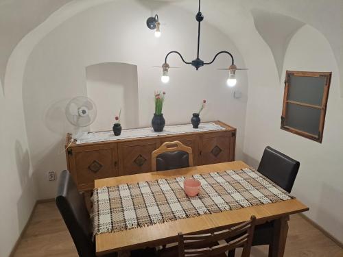 設施, Řehořův dům (Rehoruv dum) in 伊赫拉瓦